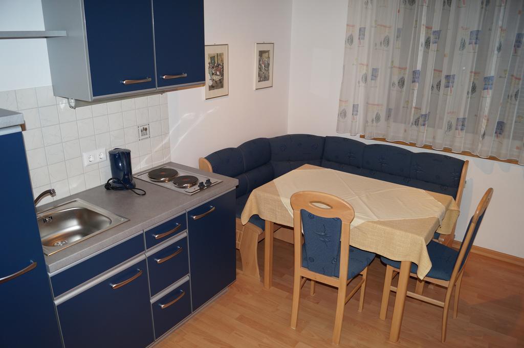Hofer Guest House Villach Rom bilde
