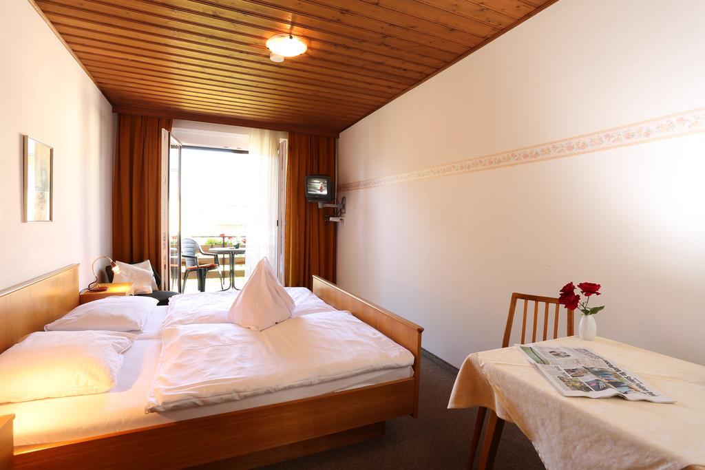 Hofer Guest House Villach Rom bilde
